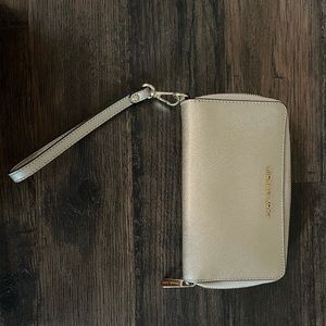 Michael Kors Wristlet